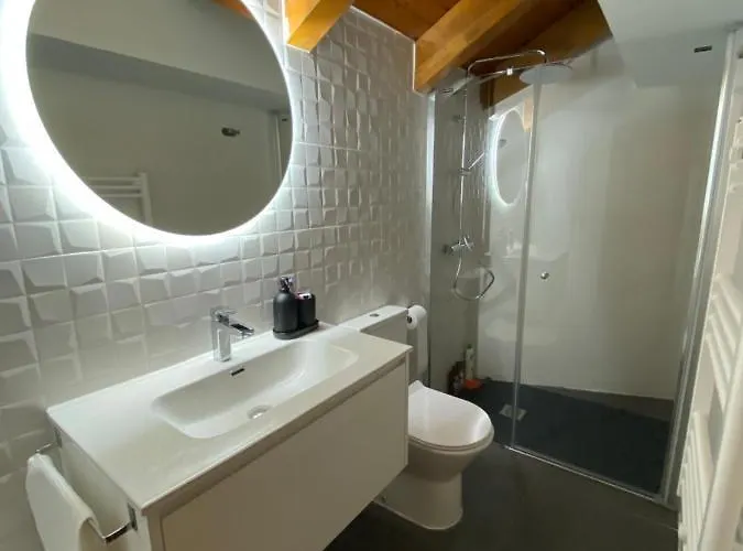 Διαμέρισμα Duplex Kasares En No Vu Huesca24037 Sesué